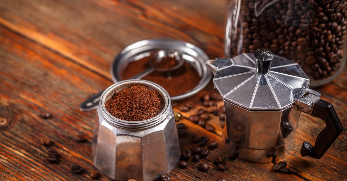 Prepping a Moka Pot for brewing